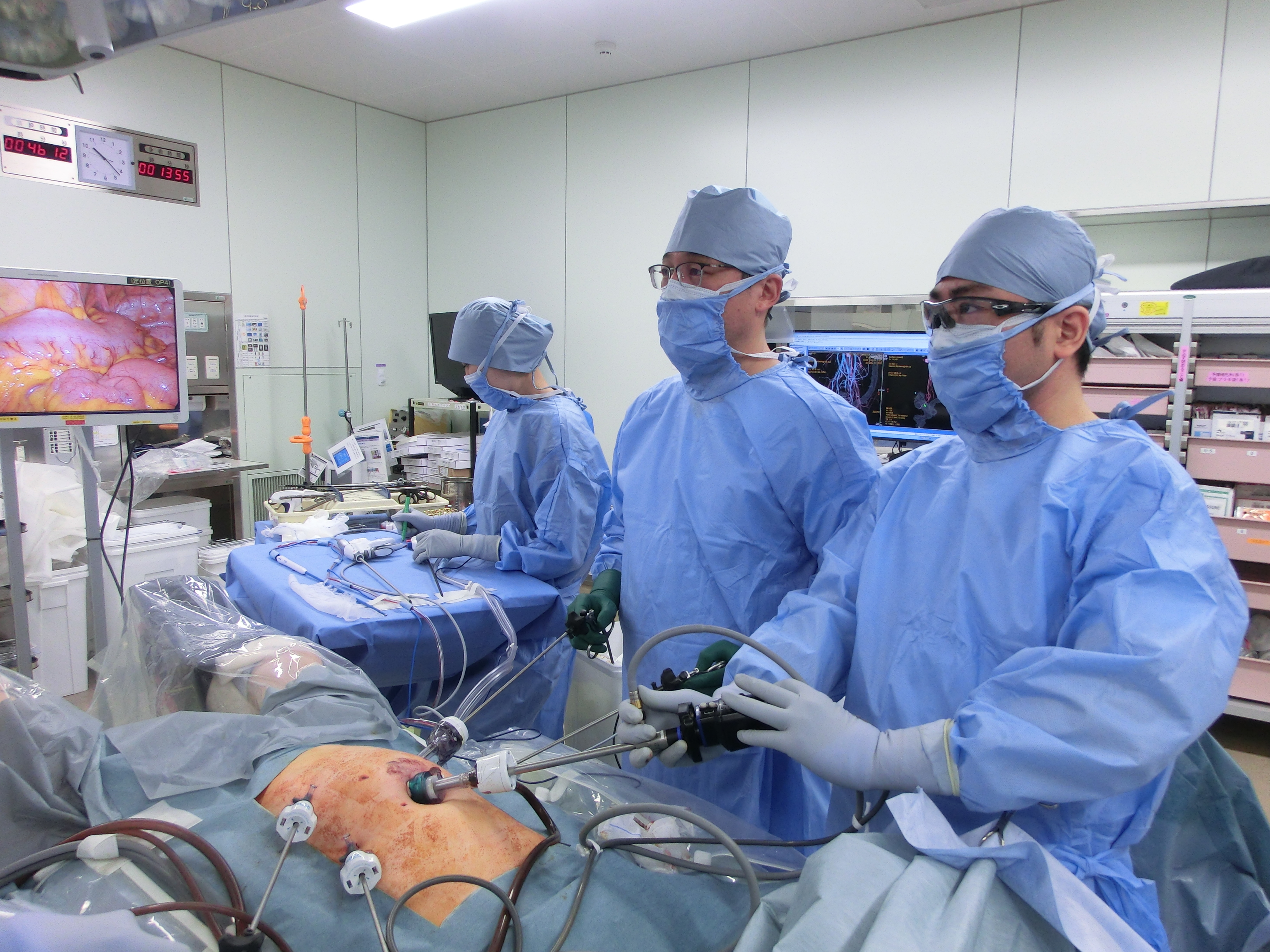 腹腔鏡下手術の様子